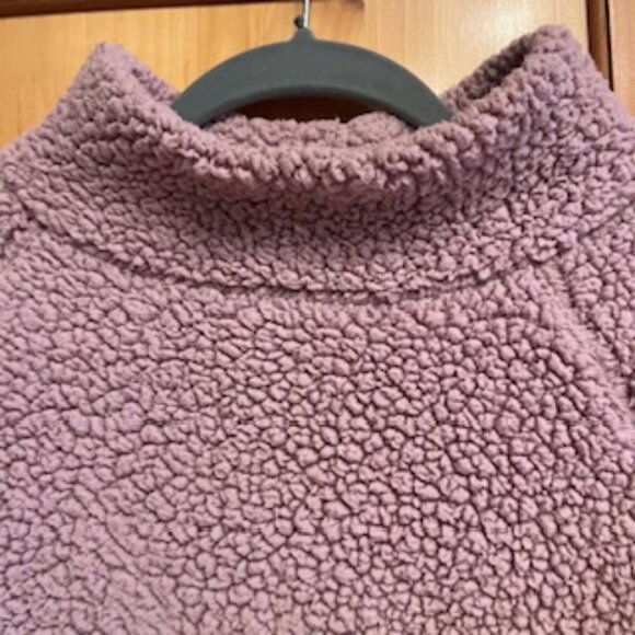 Ann Taylor Mauve Fleece Pullover Size Medium - Picture 2 of 6